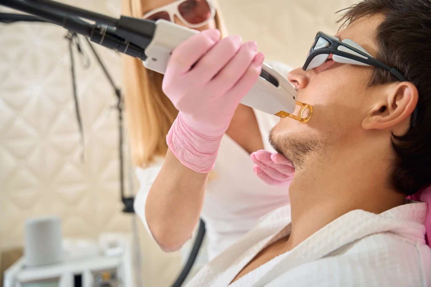 CO2 Laser — The Non-Surgical Facelift
